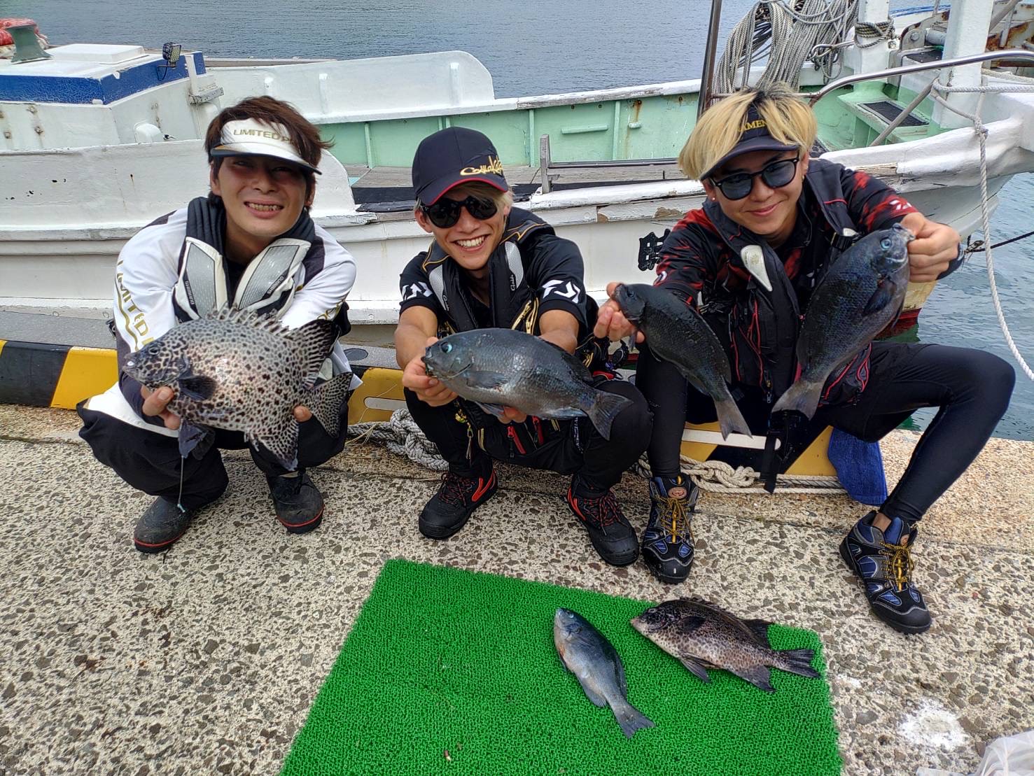 山陰 浜田港 渡船 金時丸 2025年9月25日 波止 釣果報告1