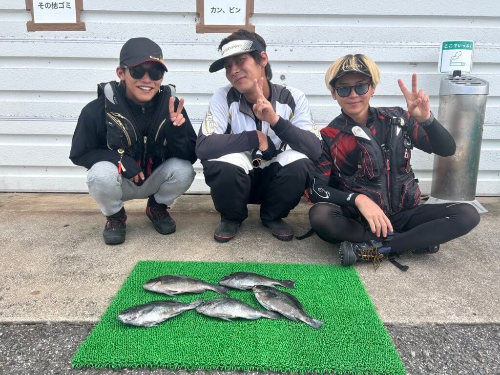 山陰 浜田港 渡船 慶禄 2025年10月1日磯 釣果報告1