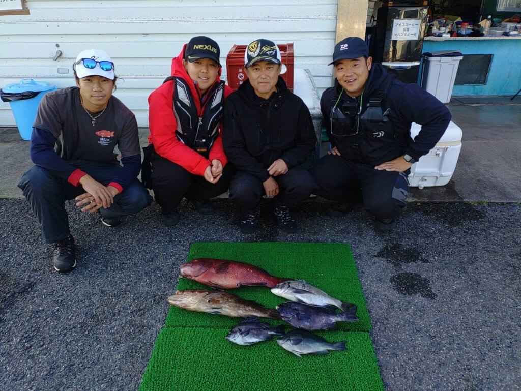 山陰 浜田港 渡船 慶禄 2025年11月7日磯 釣果報告1