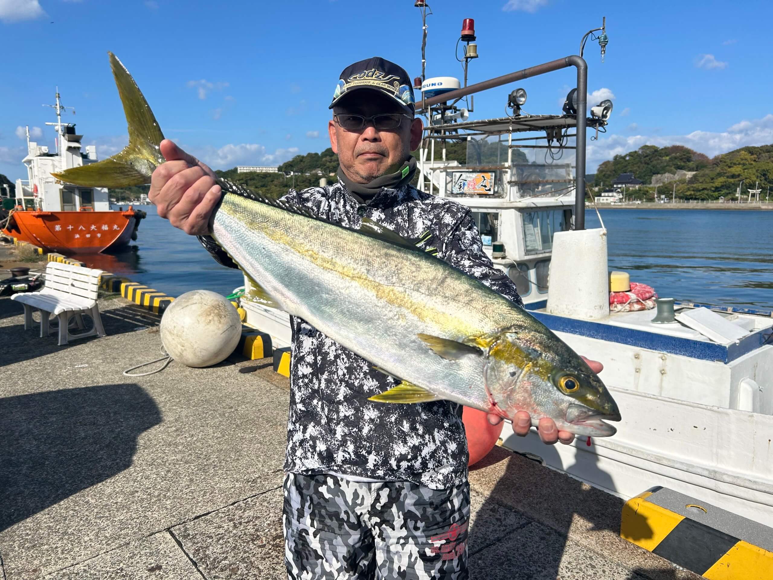 山陰 浜田港 渡船 金時丸 2025年11月11日 波止 釣果報告1