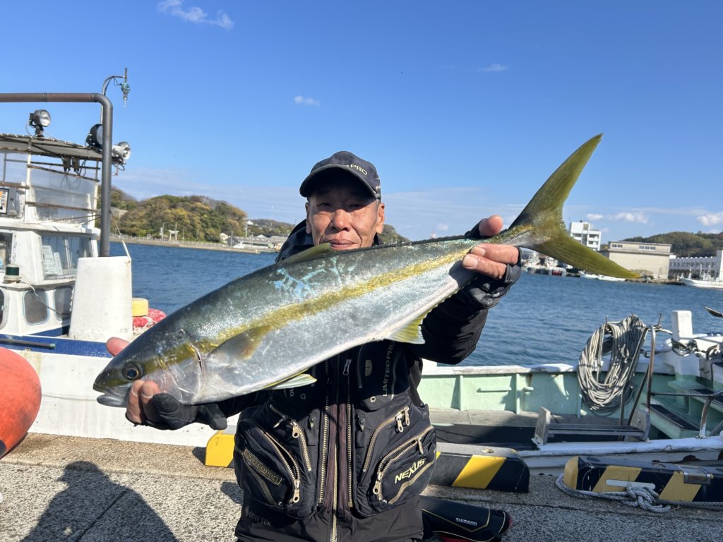 山陰 浜田港 渡船 金時丸 2025年11月27日 波止 釣果報告2