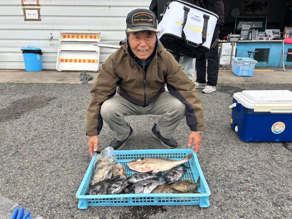 山陰 浜田港 渡船 金時丸 2025年12月2日 波止 釣果報告5