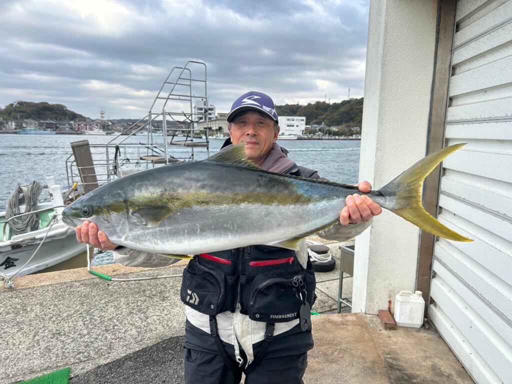 山陰 浜田港 渡船 金時丸 2025年12月2日 波止 釣果報告1