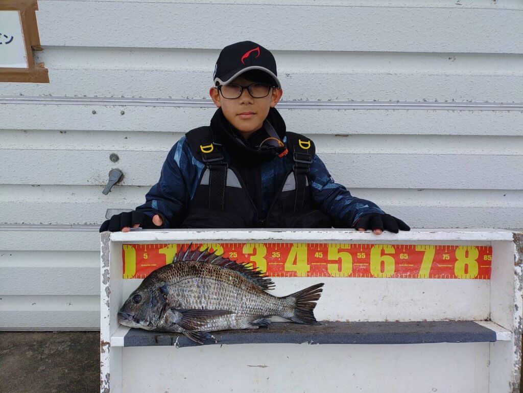 山陰 浜田港 渡船 慶禄 2025年12月28日磯 釣果報告1