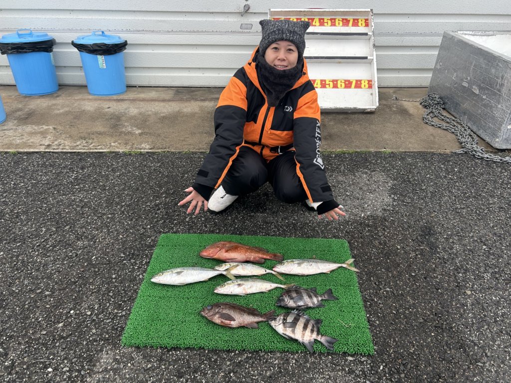 山陰 浜田港 渡船 金時丸 2025年12月29日 波止 釣果報告3